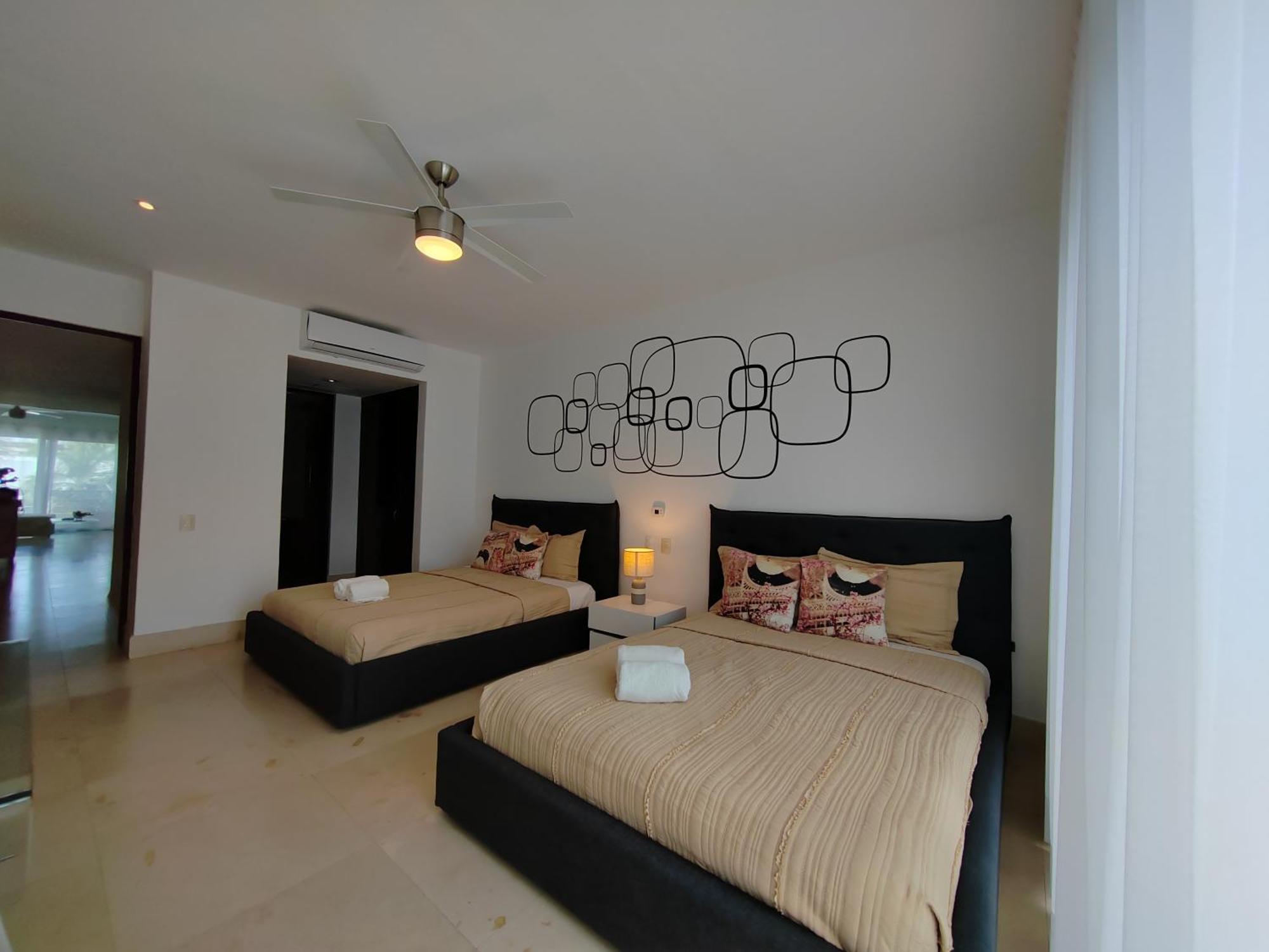 Luxurious & Central Condo In Playa Steps From The Beach Πλάγια Ντελ Κάρμεν Εξωτερικό φωτογραφία