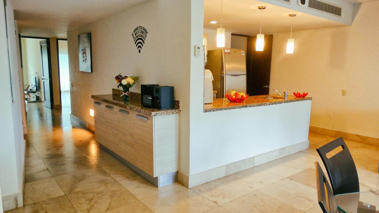 Luxurious & Central Condo In Playa Steps From The Beach Πλάγια Ντελ Κάρμεν Εξωτερικό φωτογραφία
